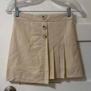 H&M Beige Pleated Button Skirt with Short lining XS